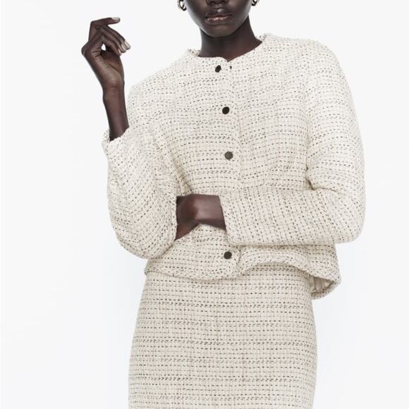 ZARA BLOGGER FAVORITE TEXTURED QUILTED JACKET - Picture 10 of 14